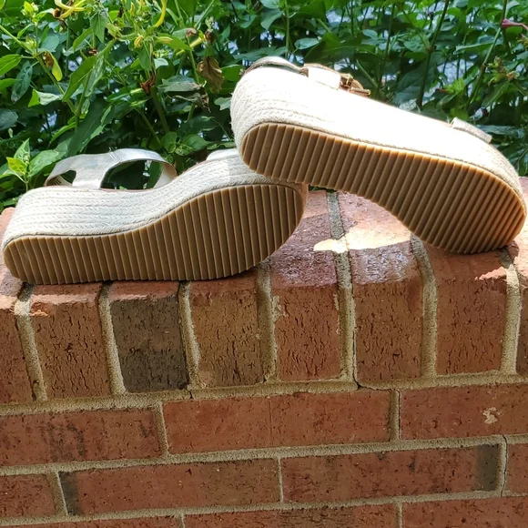 Steve Madden platform sandals  sz. 9.5 - Picture 8 of 8